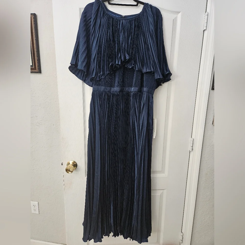 Mac Duggal PLEATED CAPLET T-LENGTH DRESS 49638, Size 18 Navy NWT - Picture 3 of 16